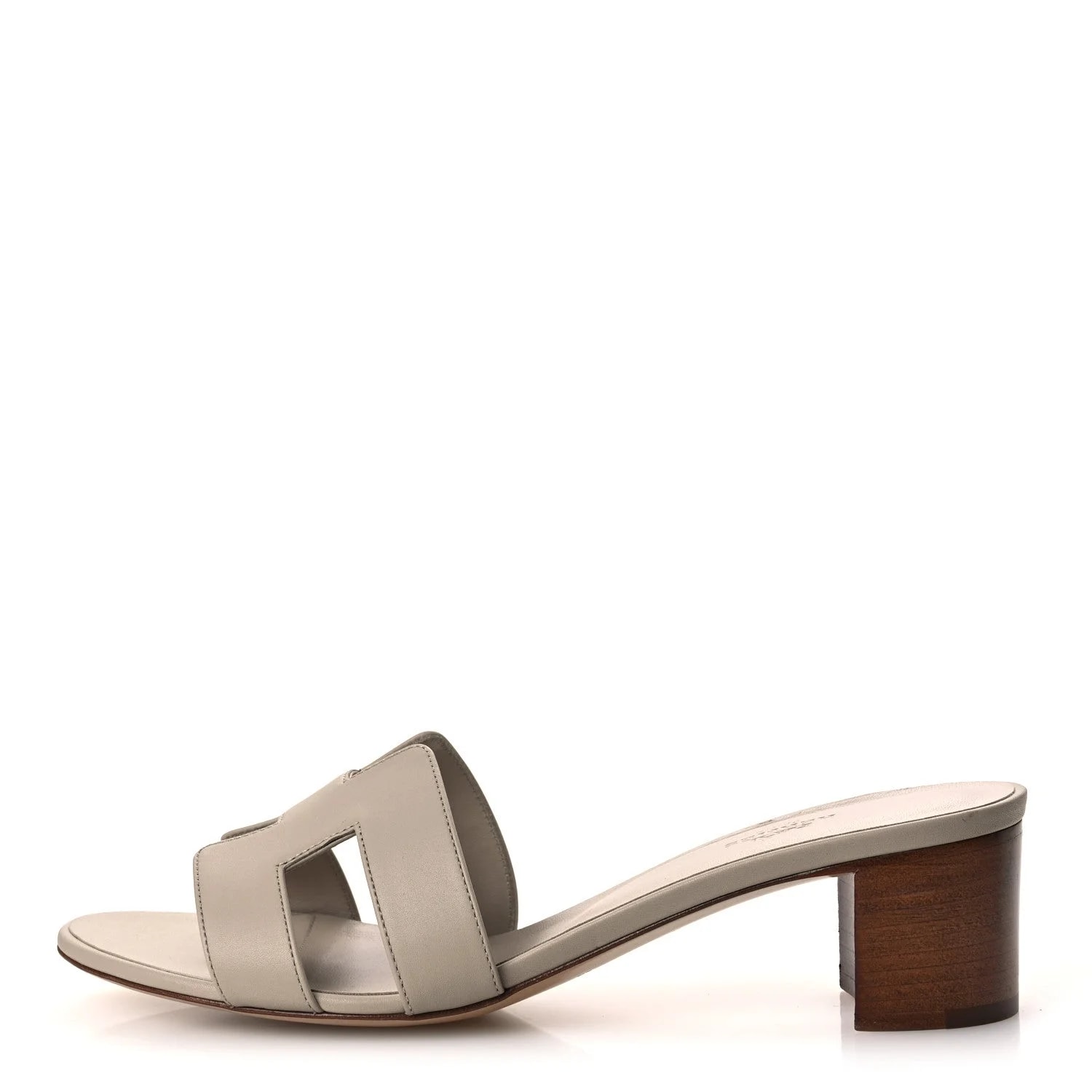 Hermès — Oasis 41 Nude — Designer Shoe — resale