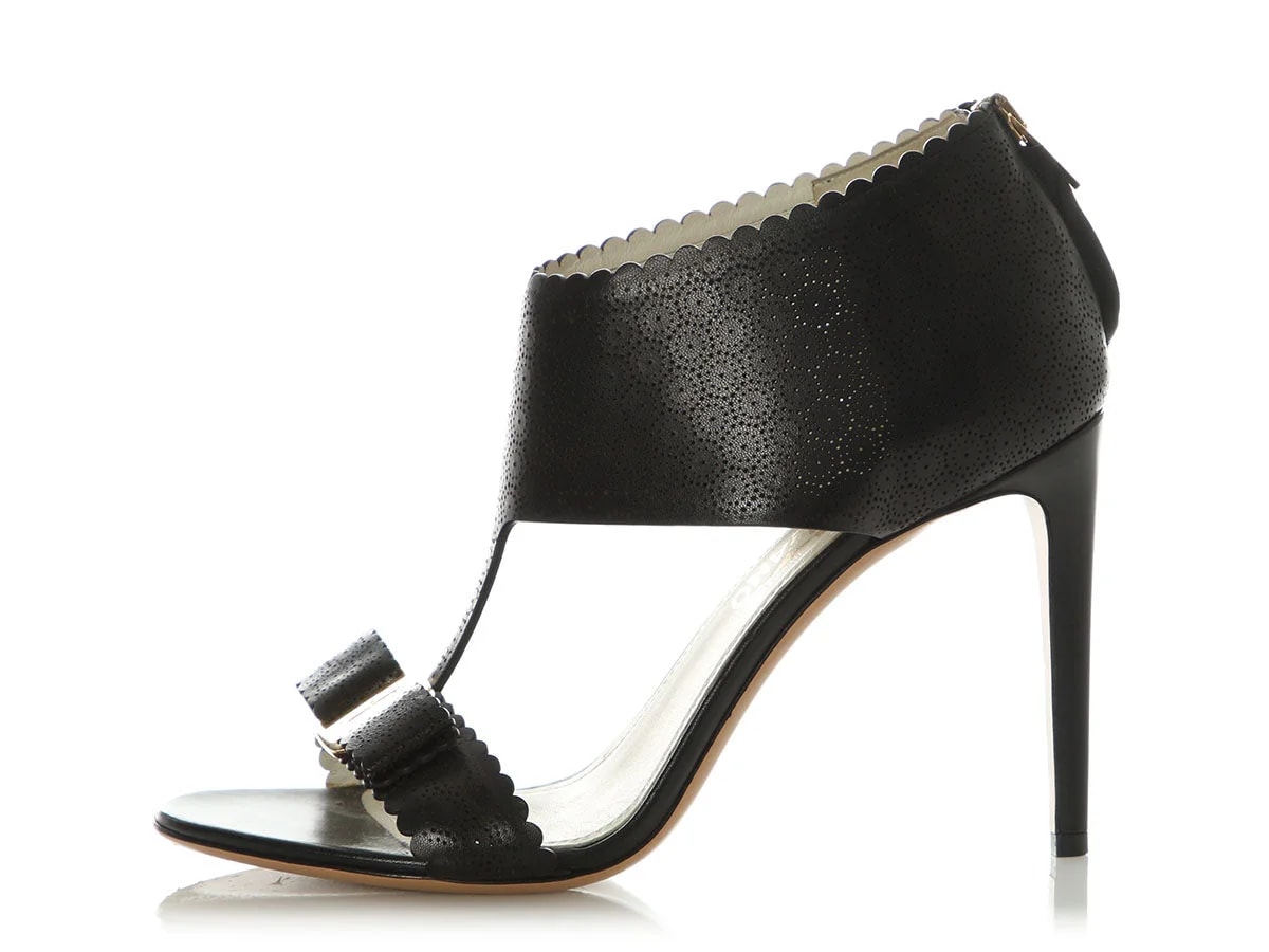 Salvatore Ferragamo — Ferragamo Perforated — Designer Shoe — resale
