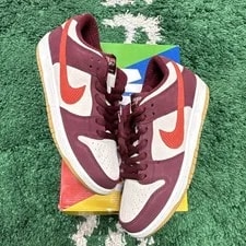 Nike SB — Nike SB Dunk Low QS Skate Like A Girl DX4589 600 — Sneaker — resale