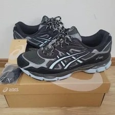 Asics — Asics Gel-nyc Atmos 26.5cm Limited Edition New — Sneaker — resale