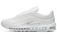 NIKE — Nike 921826-101 Moderate Wear Or Visible Flaws — Sneaker — resale
