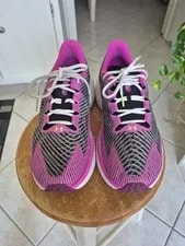 Under Armour — Under Armour Hovr Infinite 3028236-001 — Sneaker — resale
