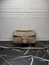 Gucci — Authentic Gucci GG Marmont Medium 26cm Flap Crossbody — Handbag — resale