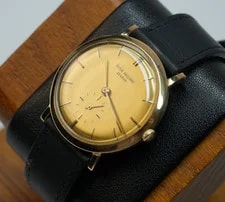 Patek Philippe — Patek Philippe Calatrava 2581 33mm 18k Gold Manual Wind — Watch — resale