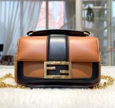 Fendi — Fendi Chain Baguette 8BS045 D052028 153851950 — Handbag — resale