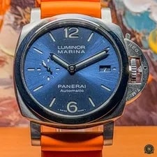 Panerai — Panerai Submersible PAM01393 – 2023 – Full Set – 4 OEM Straps – Excellent — Watch — resale