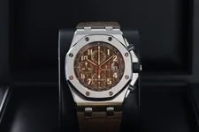 Audemars Piguet — Audemars Piguet Royal Oak Offshore 42mm Havana- Steel, 26470ST.OO.A820CR.01 — Watch — resale