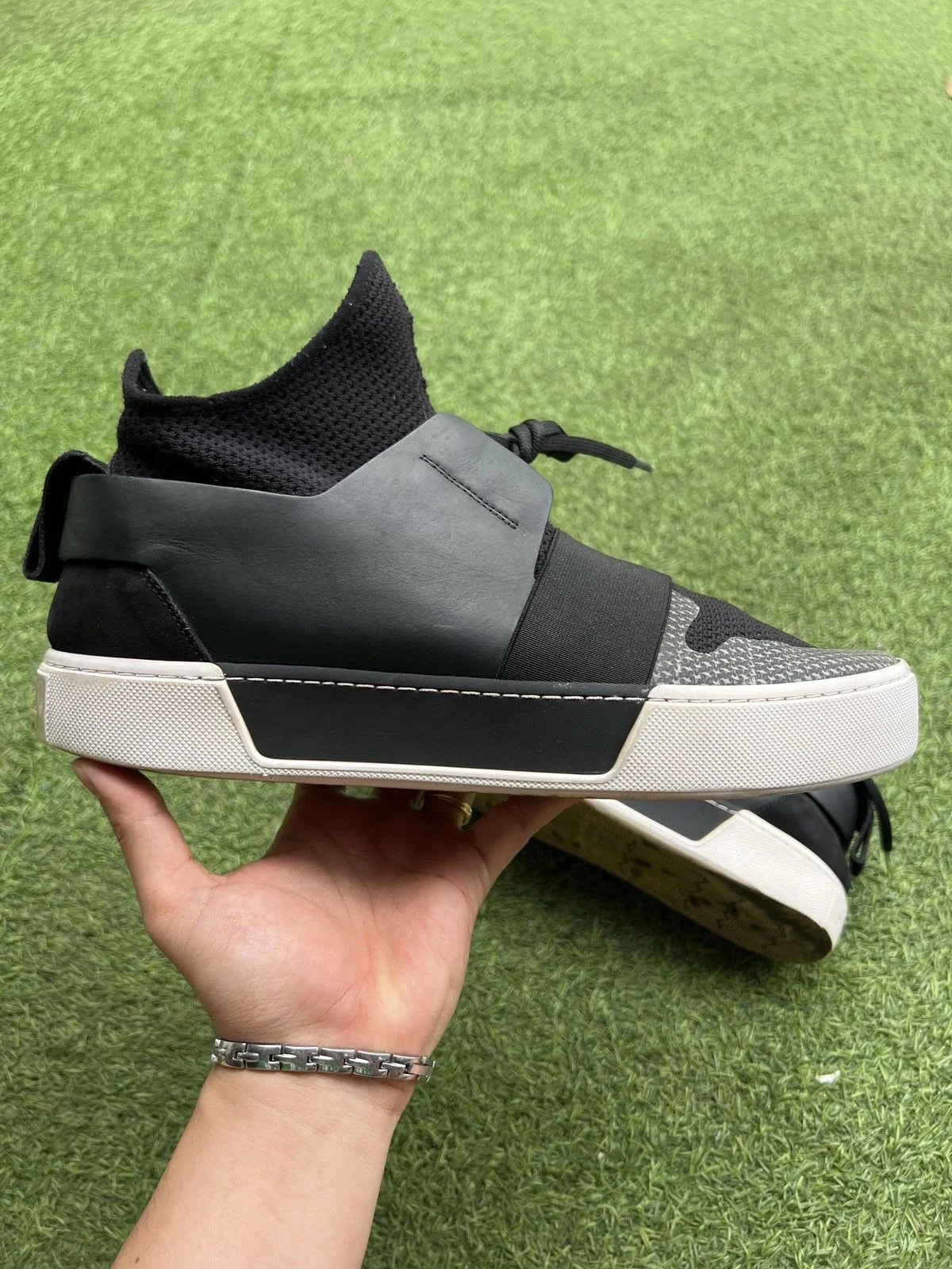 Balenciaga — Balenciaga Sock High 483501 — Sneaker — resale
