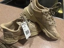 Adidas — Adidas Ozweego J IG7418 ’S Lace Up Low Top Originals — Sneaker — resale