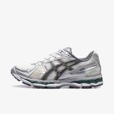 Asics — Asics Gel-kayano 12.1 / 1203A759-105 — Sneaker — resale