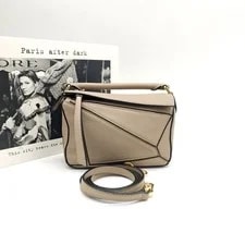 Loewe — Loewe Puzzle Mini -colored Size 17*13cm — Handbag — resale