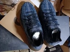 Yeezy — 10.0US Yeezy Boost 350 V2 — Sneaker — resale