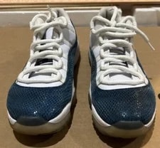 Air Jordan — Air Jordan XI Retro Low 2019 Size 8 OG All CD6846 102 — Sneaker — resale