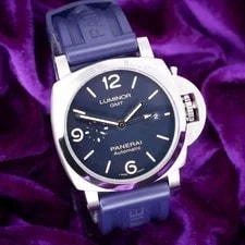 Panerai — Panerai Luminor GMT PAM01033 – Blue Dial – Very Good – Complete Set — Watch — resale