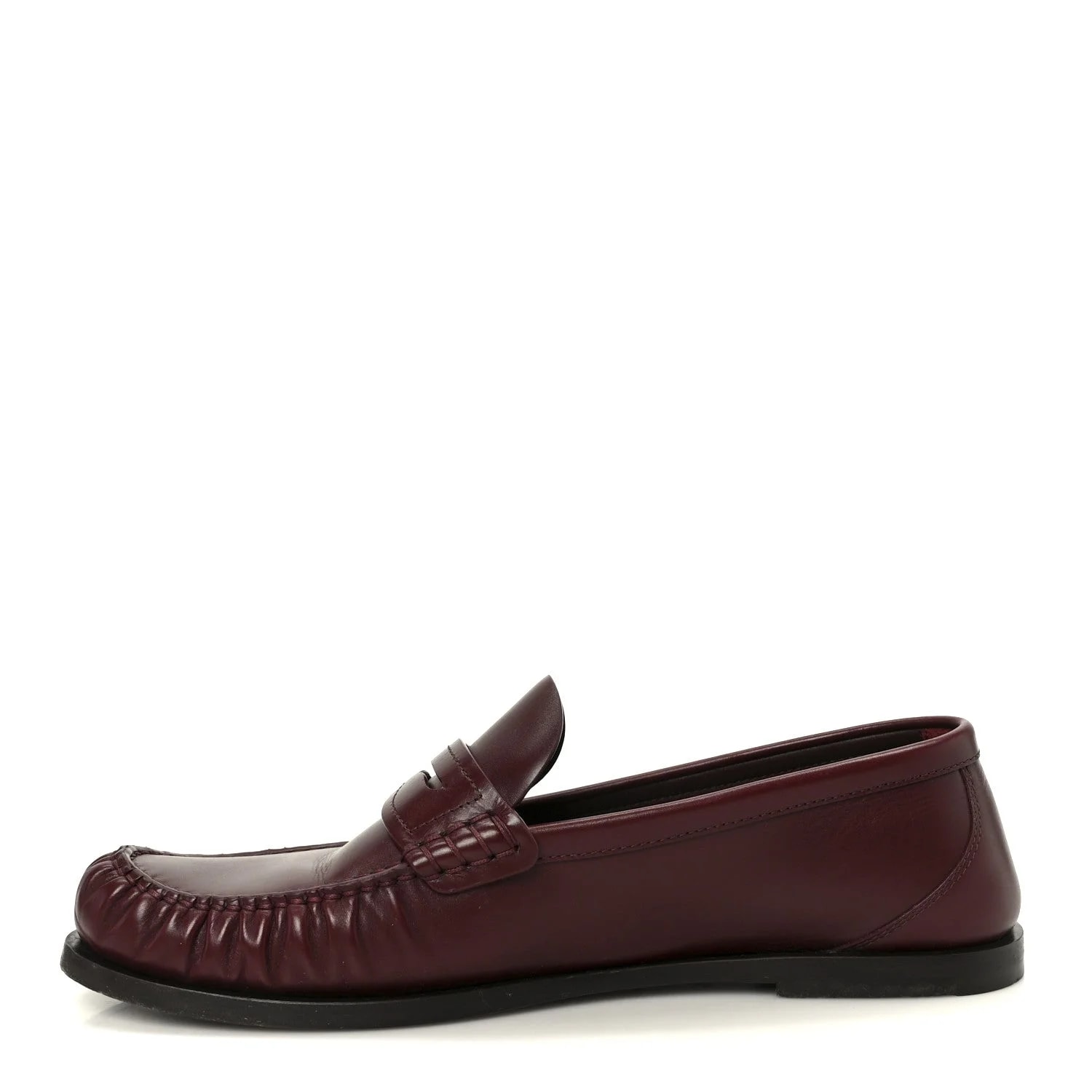 Saint Laurent — Vitellino Lux Laurent 05 Mocassins 39.5 Vendome — Designer Shoe — resale