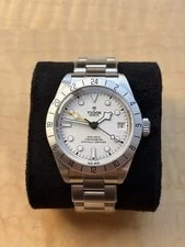 Tudor — Tudor Black Bay Pro - Opaline Dial - 79470 - - 2025 — Watch — resale