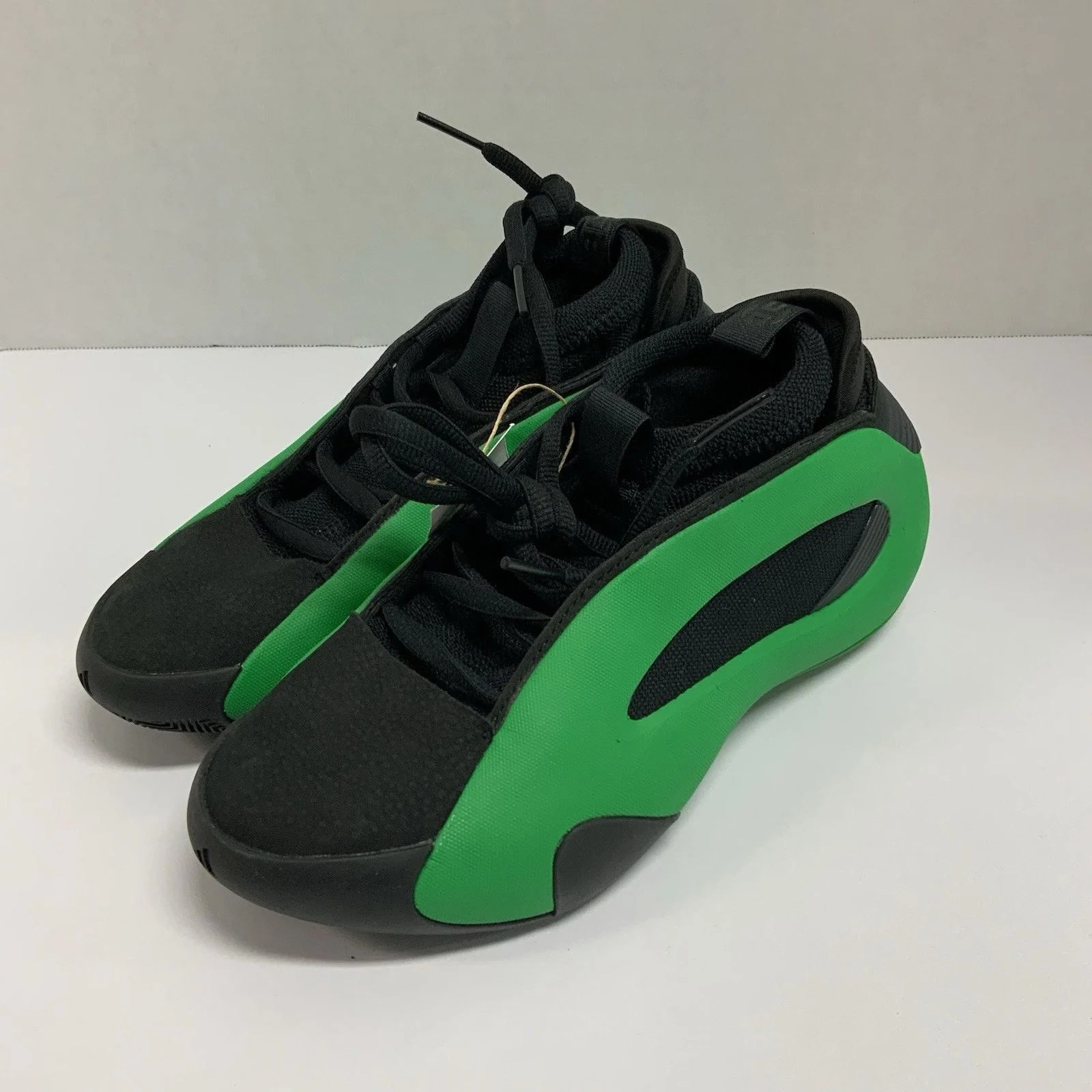 Adidas — Adidas Harden Vol 8 IE2693 Size 5 Basketball — Sneaker — resale