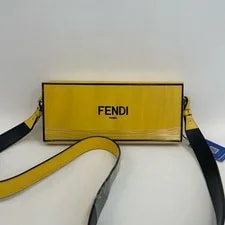 Fendi — Fendi Baguette Box Normal Crossbody Duty Paid — Handbag — resale
