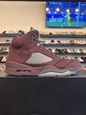 Air Jordan — Air Jordan 5 Retro SE 2023 — Sneaker — resale