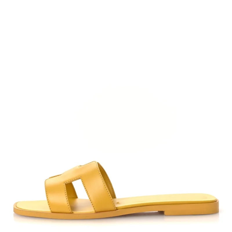 Hermès — Oran 37.5 Citron — Designer Shoe — resale