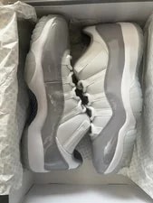 Jordan — Jordan Air 11 Retro Low / Low Top AV2187-140 — Sneaker — resale