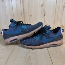 Nike — Nike Air Max '90 Terrascape — Sneaker — resale