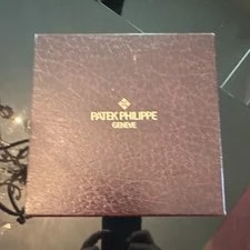Patek Philippe — Patek Philippe Twenty~4 Black Dial Diamond Bezel Quartz Bracelet Box — Watch — resale