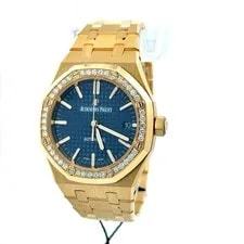 Audemars Piguet — Audemars Piguet Royal Oak Blue Dial - 67651BA.ZZ.1261BA.02 — Watch — resale