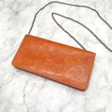 Bottega Veneta — Bottega Veneta Chain Wallet Butterfly F — Handbag — resale
