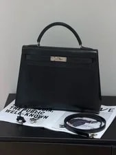 Noir — Hermes Kelly 32 Box PHW Strap Lock Key .. — Handbag — resale