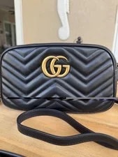 Gucci — Gucci GG Marmont Small ! — Handbag — resale