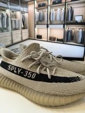 Yeezy — Yeezy Boost 350 v2 " " 2022 — Sneaker — resale