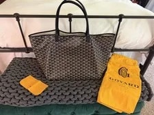 Goyard — Goyard Saint Louis (With Pochette Storage Cloth and Dust ) — Handbag — resale