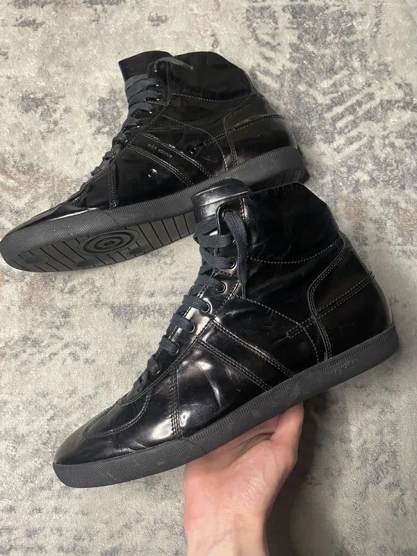 Dior — B48 Hi Top Gats Hedi Slimane — Sneaker — resale