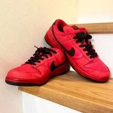 Nike SB — 10.0US Nike Sb Dunk Low Devil Blood — Sneaker — resale