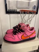 Nike SB — Nike SB Dunk Low the Powerpuff Blossom Size 6 Lightly — Sneaker — resale