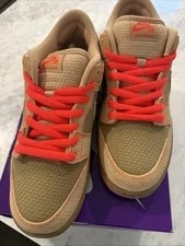 Nike SB — Nike SB Dunk Low Som Tom Songkran — Sneaker — resale