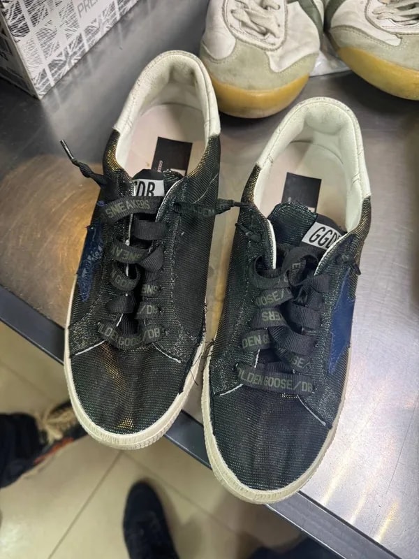 Golden Goose — Golden Goose Low Top ’S Star — Sneaker — resale