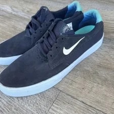 Nike SB — Nike SB Shane Skate Shoes 9.5 Low Top — Sneaker — resale