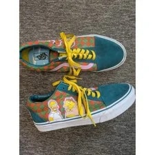 VANS — Vans Old Skool the Simpsons Moes Tavern 9 VN0A38G110B — Sneaker — resale