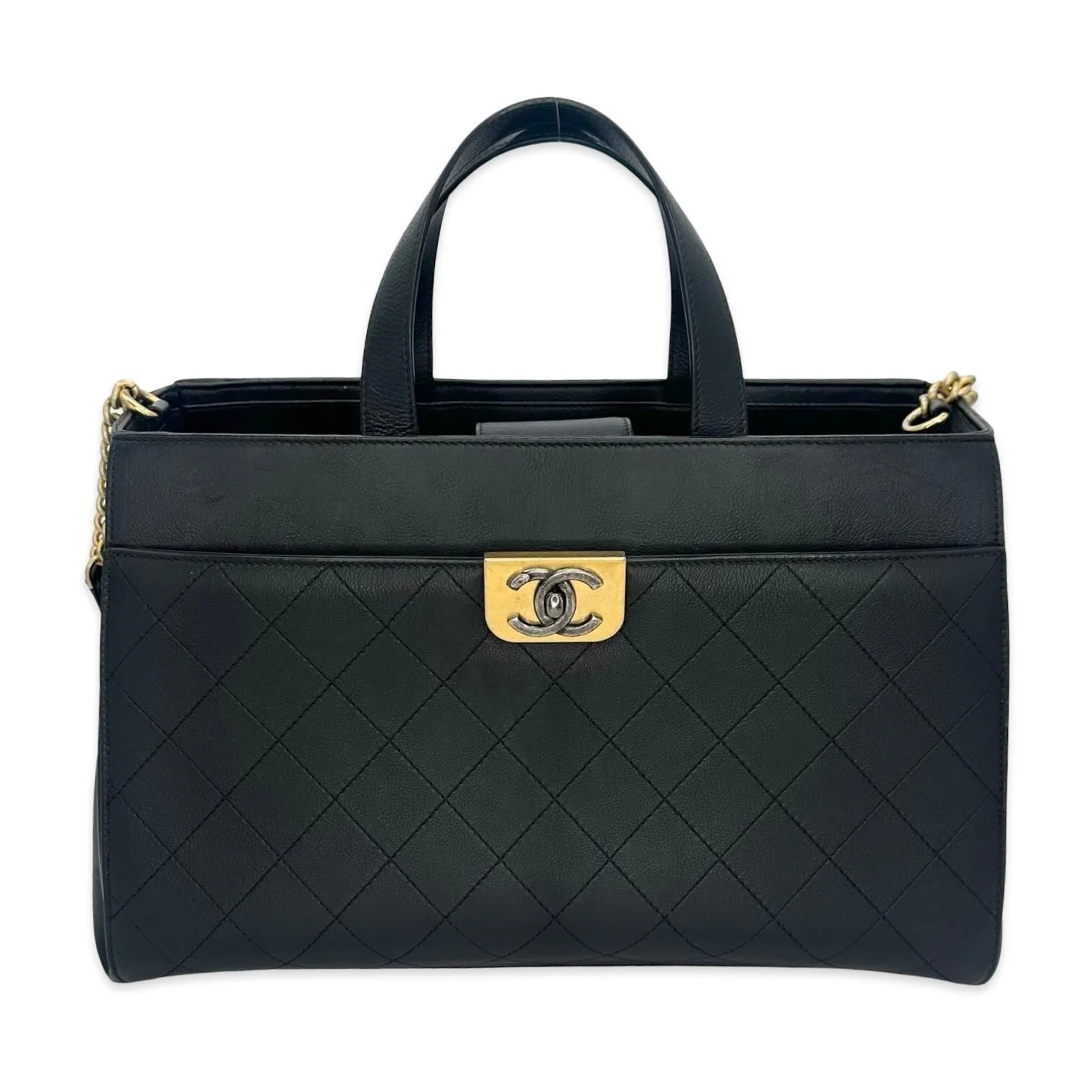 Luv Luxe Scottsdale — Chanel Straight Line — Handbag — resale