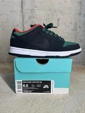 Nike SB — Nike SB Dunk Low Pro Reptile Gucci Size 6.5 ’s 304292 055 — Sneaker — resale