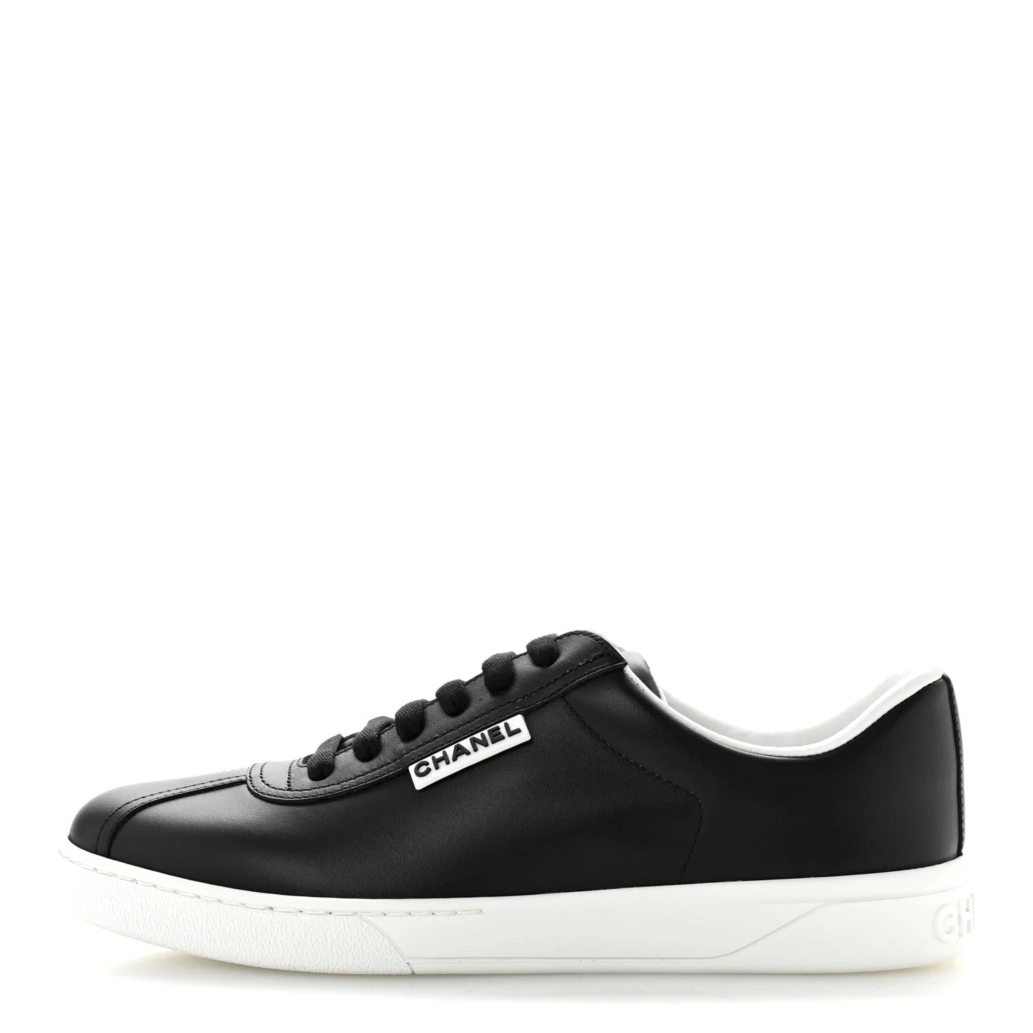 Chanel — CC Uniform 37 — Sneaker — resale