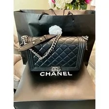 Chanel — Chanel Boy Flap Ruthenium Hardware Medium — Handbag — resale