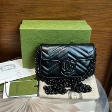 Gucci — Gucci GG Marmont Mini V-Quilted Crossbody/ Duty Paid — Handbag — resale