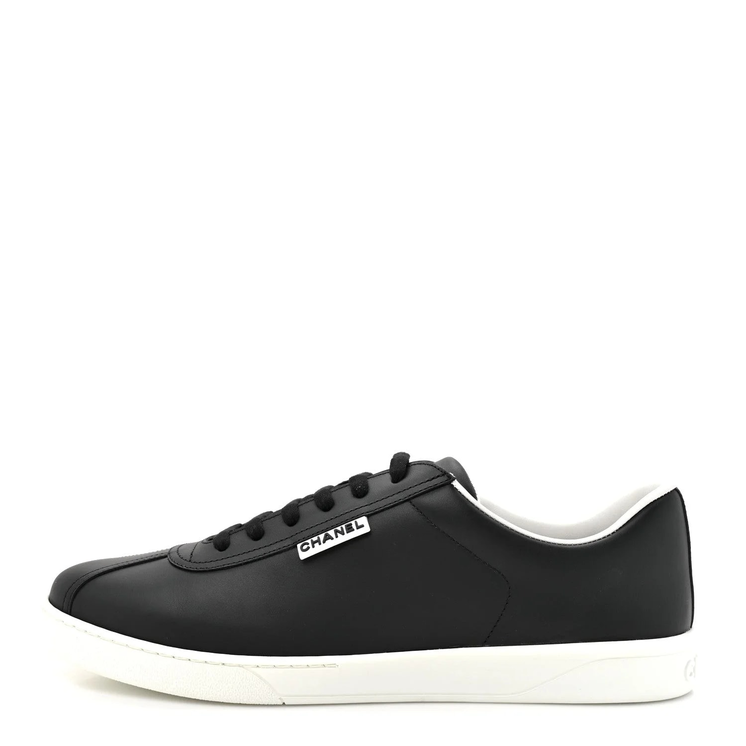 Chanel — CC 46 — Sneaker — resale