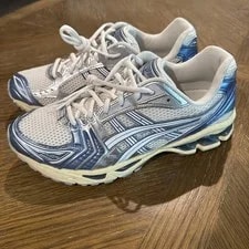 Asics — Asics Gel-Kayano 14 Size 10 . — Sneaker — resale