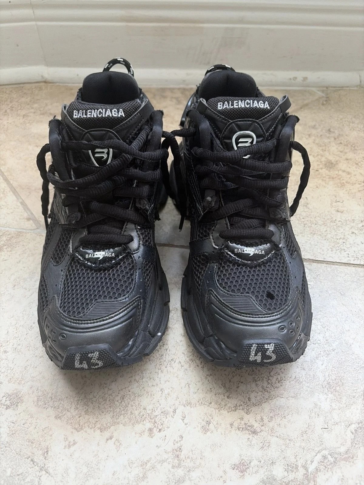 Balenciaga — All Size 43 Balenciaga — Sneaker — resale
