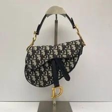 Dior — Dior Authentic Saddle Monogram 21 X 18 X 5 Centimeters — Handbag — resale