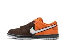 Nike SB — 11 Nike SB Dunk Low Pro IR1888-800 Muni Fast Pass Safety — Sneaker — resale